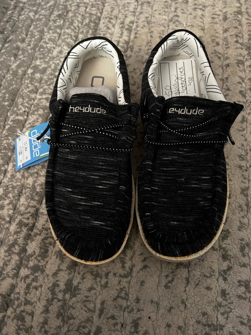Hey Dudes Wally Youth Stretch Black Shoes Size Y4-L5